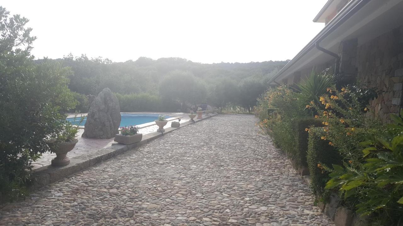 B&B Casa Vacanza Centro Sardegna Sorgono Luaran gambar