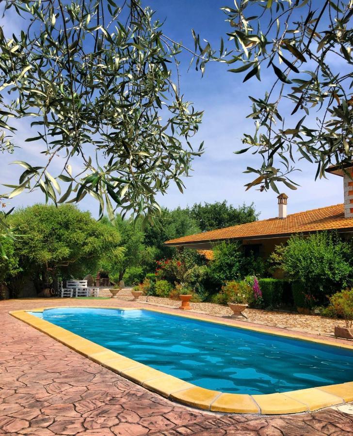 B&B Casa Vacanza Centro Sardegna Sorgono Luaran gambar